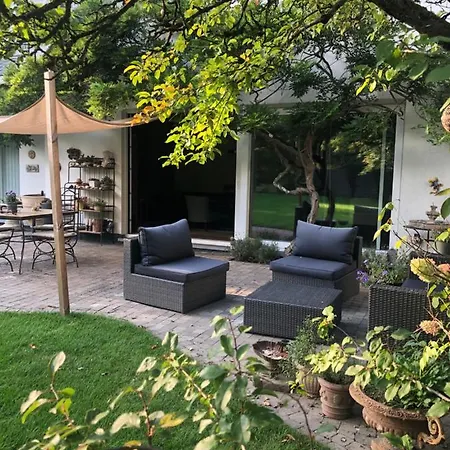 Plagniau Oda ve Kahvaltı